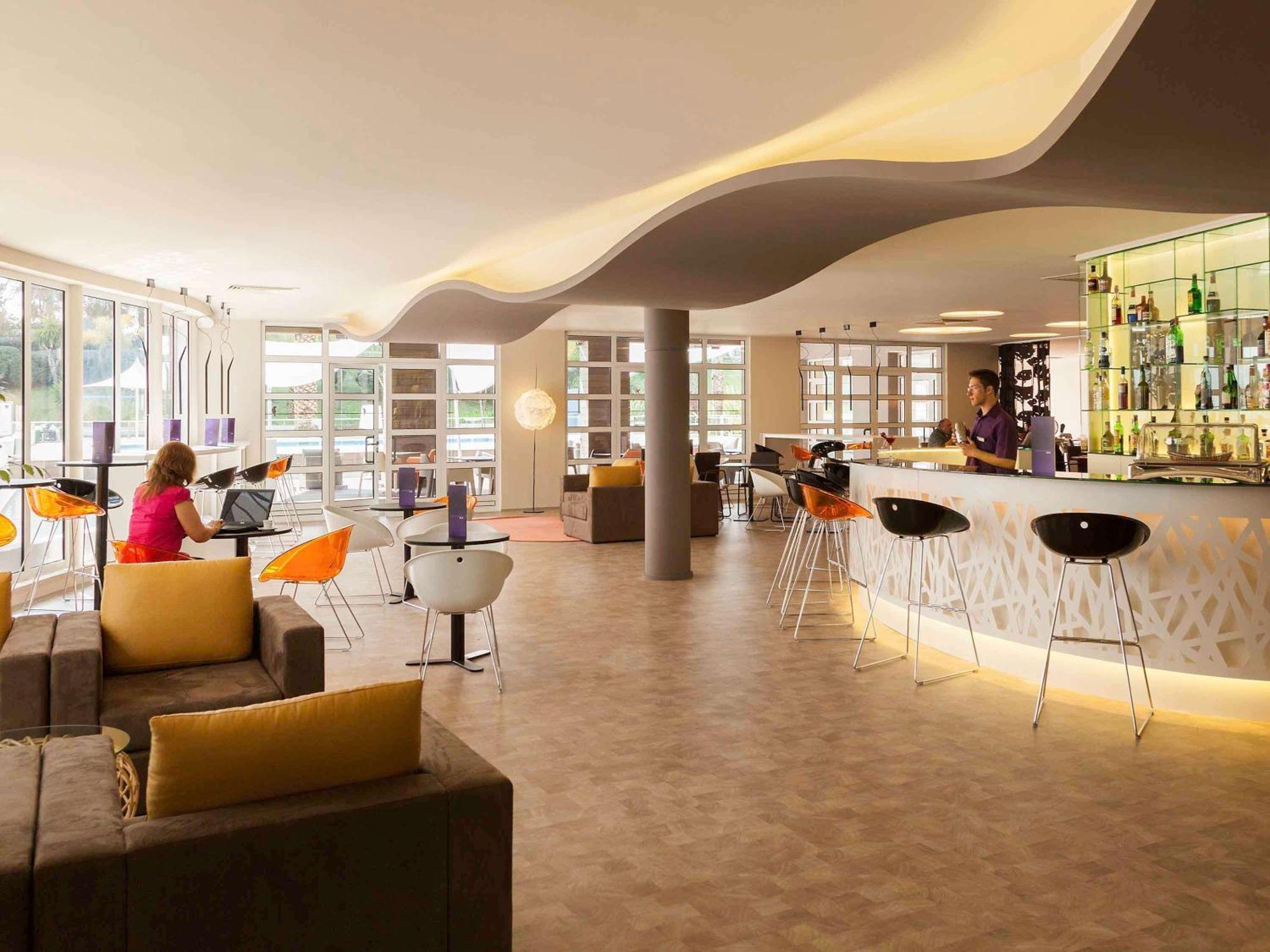 Novotel Сетубал Екстериор снимка