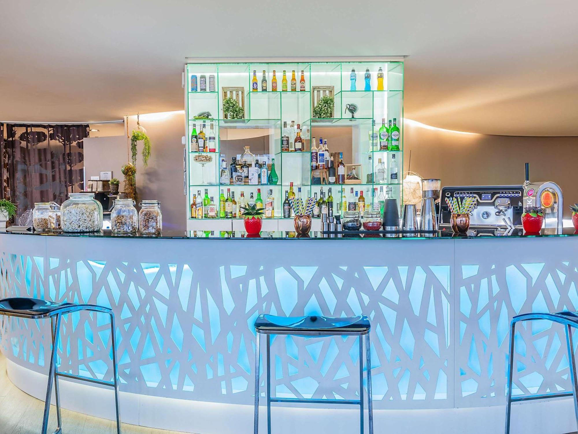 Novotel Сетубал Екстериор снимка